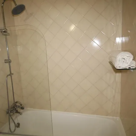 T1 Do Vau / Estrela Do Vau * Portimão